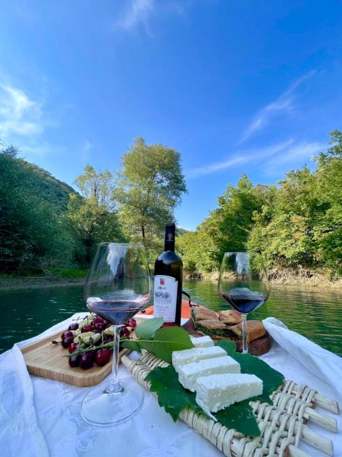 Alpeta Agrotourism & Winery - Roshnik , *